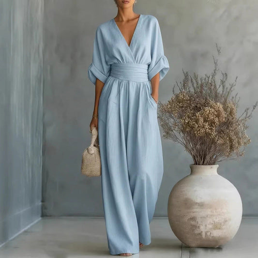 Olivia | Elegancki kombinezon maxi z dekoltem V