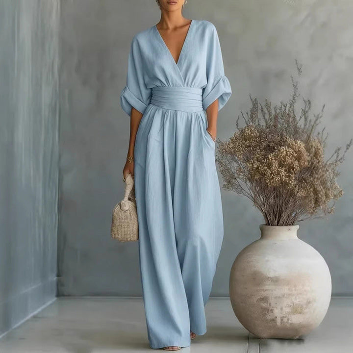 Olivia | Elegancki kombinezon maxi z dekoltem V