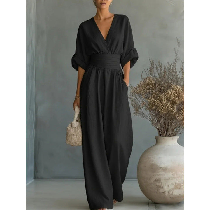 Olivia | Elegancki kombinezon maxi z dekoltem V